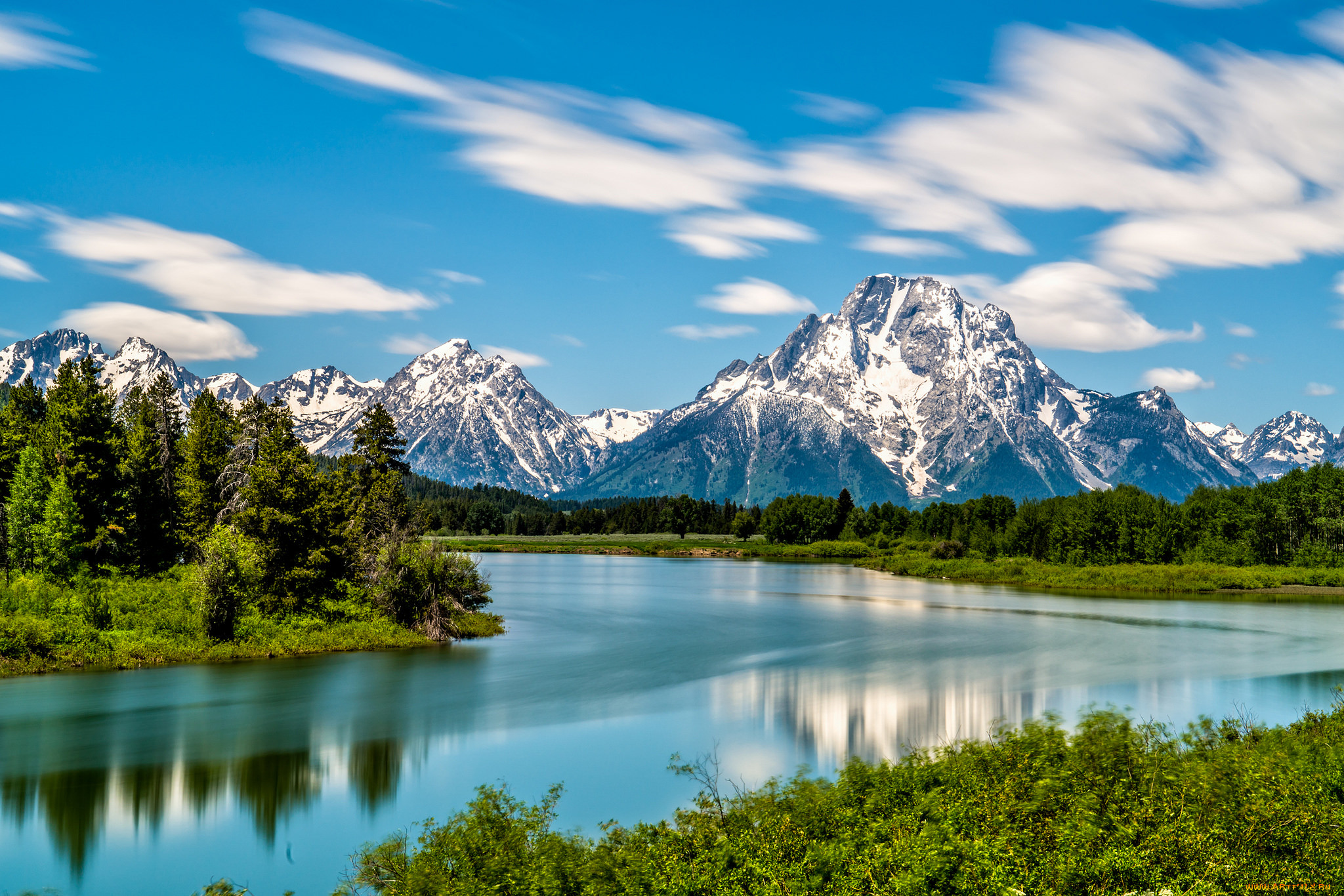 Mountain water. Горы и реки. Природа горы. Горы лес река. Горы речка природа.